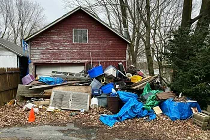 Hoarder House Clean-Out Services